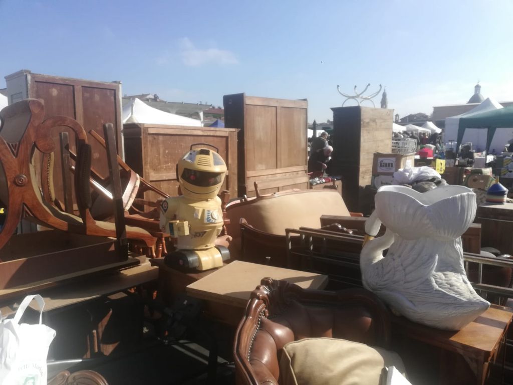 Mercatino dell’Antiquariato domenica 9